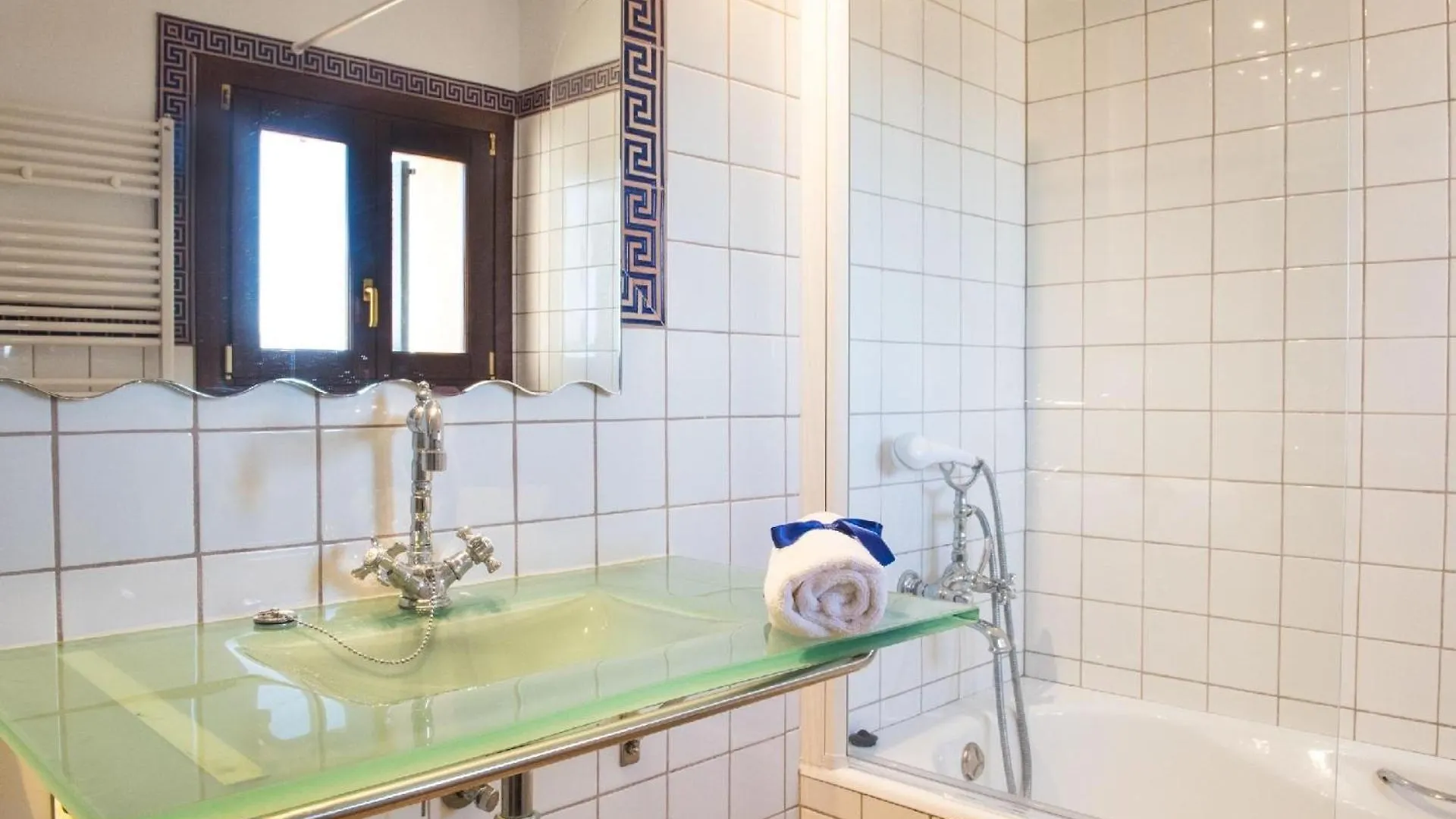 Landhausvilla Fuer 6 Personen In Porto Cristo Mallorca, 3 Schlafzimmer, Privater Pool Manacor  Casa de Férias